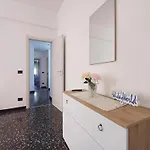 Apartment Utri House By World